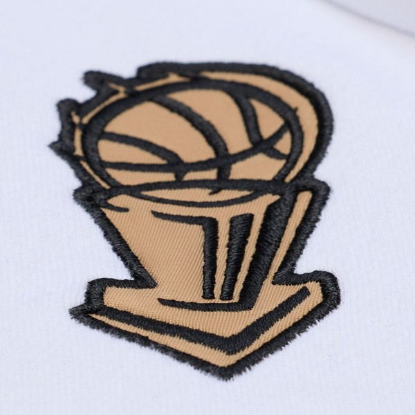 Chicago Bulls Mitchell & Ness Black Head Coach Hoodie