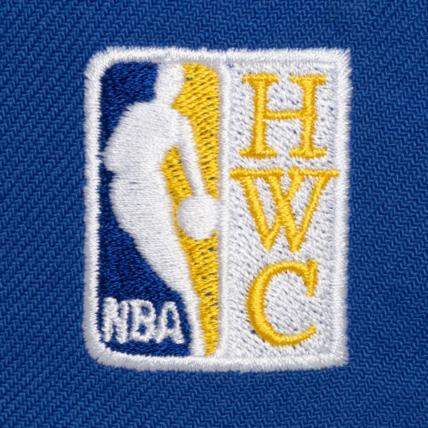 Бейсболка Golden State Warriors Mitchell & Ness White Hardwood Classics Legendary Home