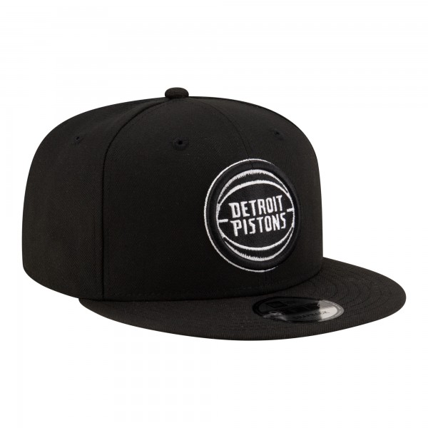 Бейсболка Detroit Pistons New Era Black/White Team 9FIFTY Snapback