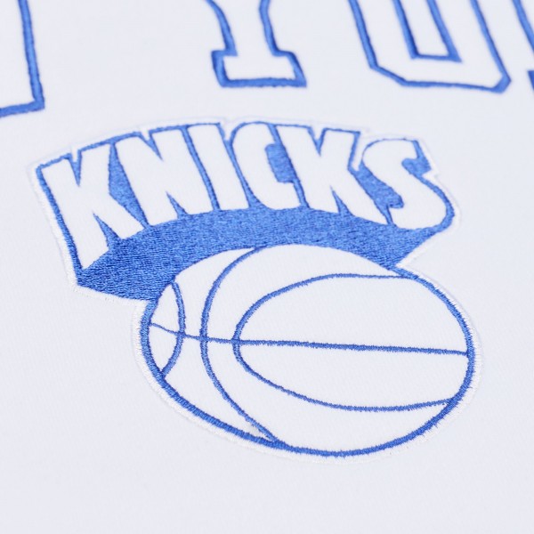 New York Knicks Mitchell & Ness White Arctic Fleece Sweatshirt