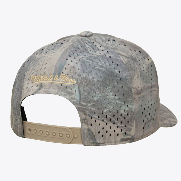 Бейсболка Charlotte Hornets Mitchell & Ness Camo Perfect Pro