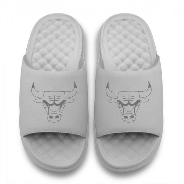 Unisex Chicago Bulls ISlide Tonal Logo Motive Slide Sandals
