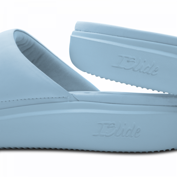 Unisex New York Knicks ISlide Tonal Logo Motive Slide Sandals