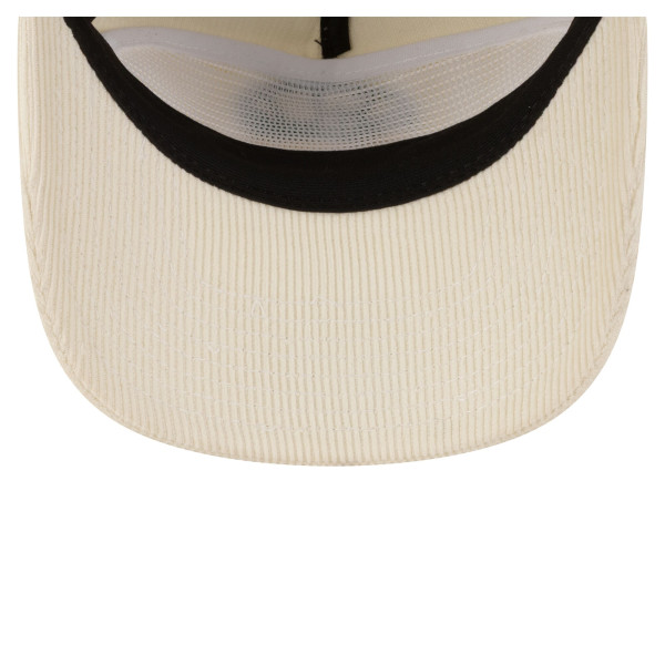 Бейсболка Philadelphia 76ers New Era White 19TWENTY 80s Chrome Corduroy