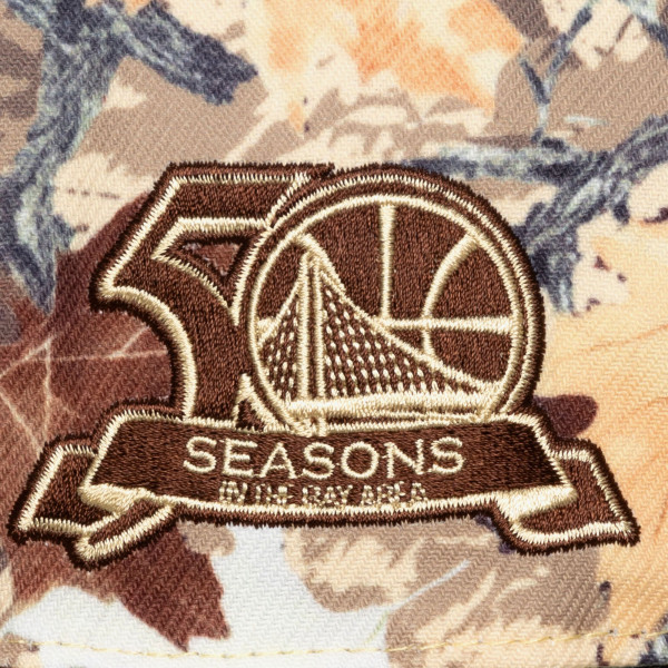 Бейсболка Unisex Golden State Warriors Mitchell & Ness Camo Leaf Camo Pro