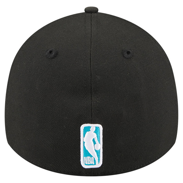 Бейсболка Charlotte Hornets New Era Black 39THIRTY
