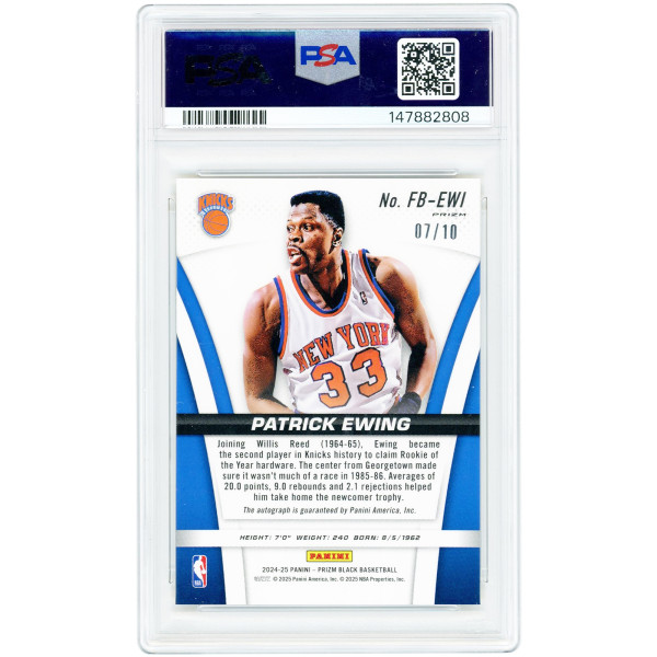 Карточка Patrick Ewing New York Knicks Autographed 2024-25 Panini Prizm Black Gold Prizm Flashback Signatures #FB-EWI #7/10 PSA Authenticated 10