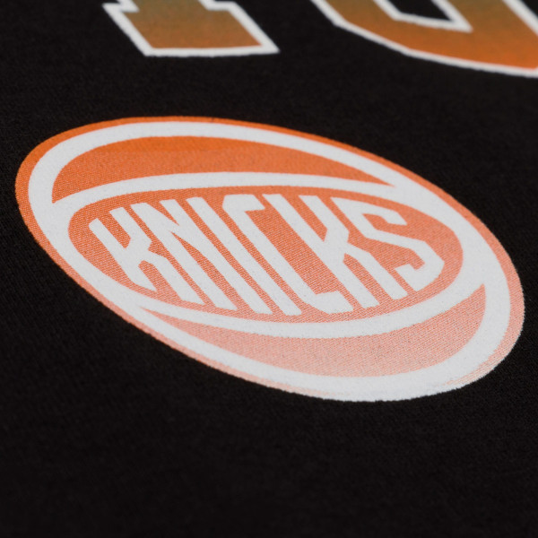Футболка New York Knicks Mitchell & Ness Black Quiet Blaze Arch