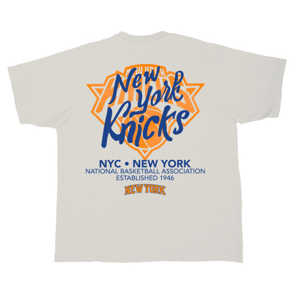 Футболка Unisex New York Knicks Stadium Essentials Cream Wall Script Boxy