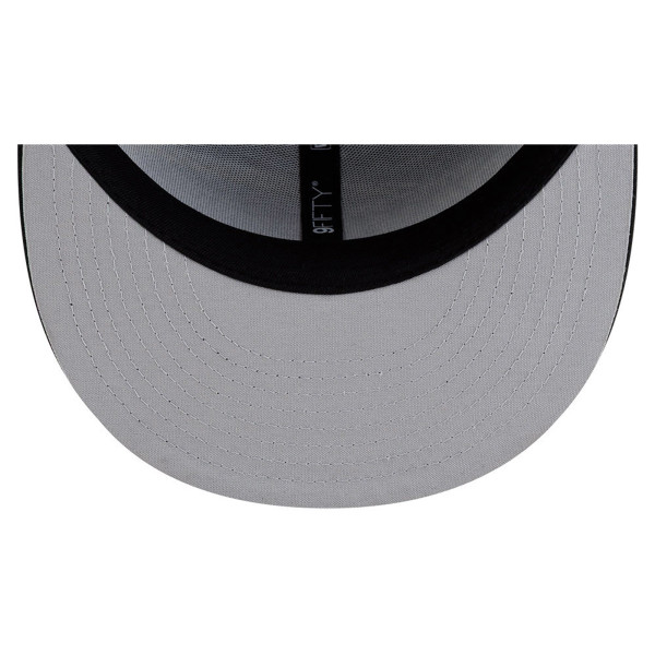 Бейсболка New York Knicks New Era Black 2026 NBA Eastern Conference Champions Locker Room 9FIFTY