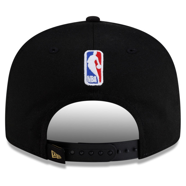 Бейсболка San Antonio Spurs New Era Black 2026 Western Conference Champions Locker Room 9FIFTY
