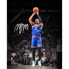 Фото с автографом Miles McBride New York Knicks Fanatics Authentic 2026 NBA Finals Champions 8 x 10 Action Spotlight