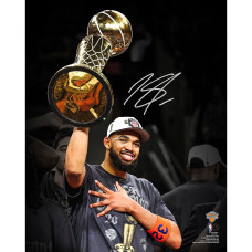 Фото с автографом Karl-Anthony Towns New York Knicks Fanatics Authentic 2026 NBA Finals Champions 16 x 20 Action Spotlight