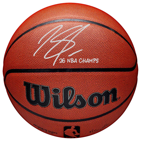 Мяч с автографом Karl-Anthony Towns New York Knicks Fanatics Authentic 2026 NBA Finals Champions Wilson Authentic Series Indoor/Outdoor with 26 NBA Champs' Inscription