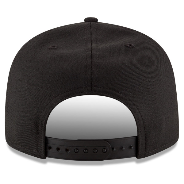 Бейсболка New Era Black San Antonio Spurs vs. New York Knicks 2026 NBA Finals Matchup 9FIFTY