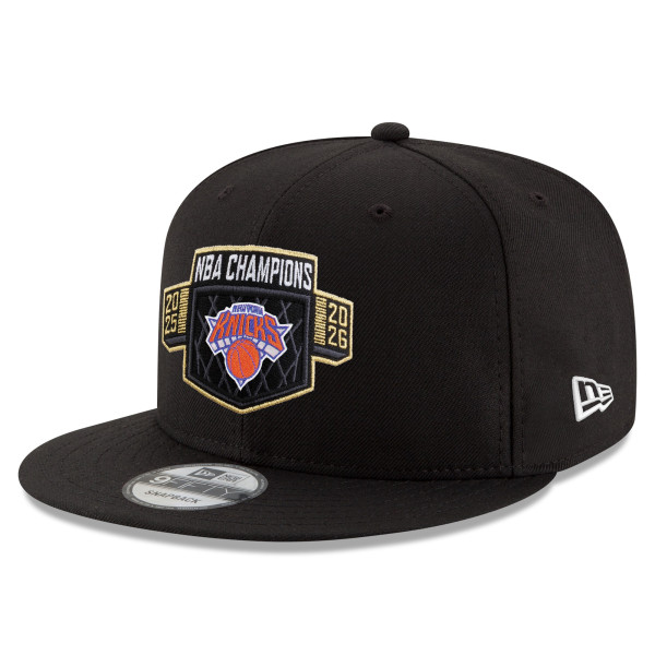 Бейсболка New York Knicks New Era Black 2026 NBA Finals Champions Locker Room Replica 9FIFTY