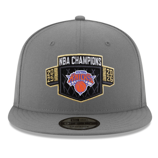 Бейсболка New York Knicks New Era Gray 2026 NBA Finals Champions Locker Room Replica 9FIFTY