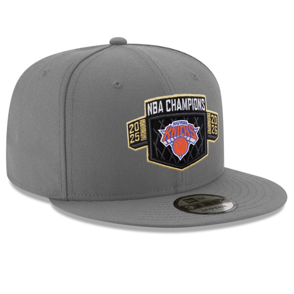 Бейсболка New York Knicks New Era Gray 2026 NBA Finals Champions Locker Room Replica 9FIFTY