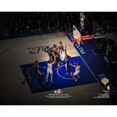 Фото OG Anunoby New York Knicks Unsigned Fanatics Authentic 2026 NBA Finals Game 4 Largest Comeback in Finals History Tip-In