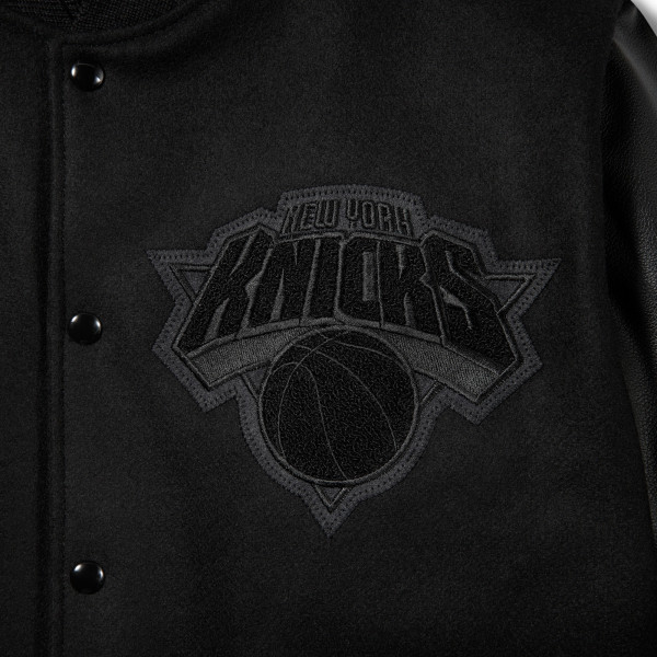 Куртка New York Knicks Nike Black 2026 NBA Finals Champions Limited Edition Premium Full-Snap
