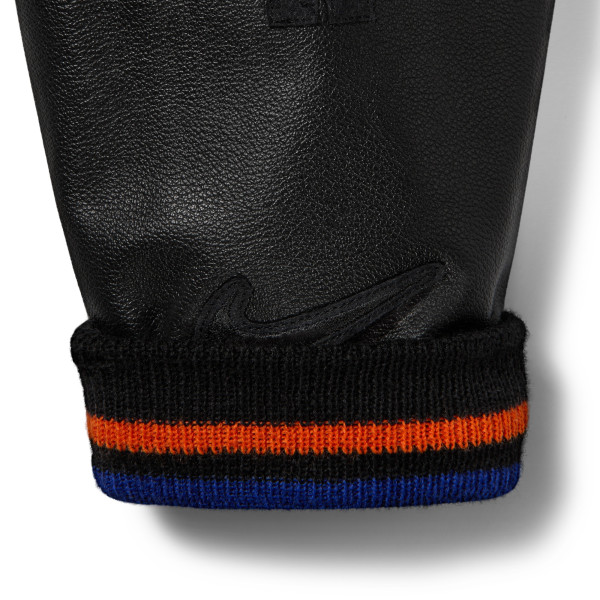 Куртка New York Knicks Nike Black 2026 NBA Finals Champions Limited Edition Premium Full-Snap
