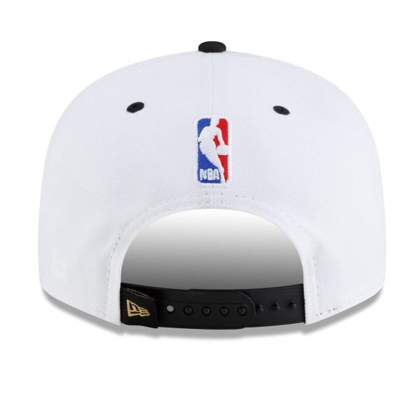 Бейсболка New York Knicks New Era White/Black 2026 NBA Finals Champions Locker Room 9FIFTY