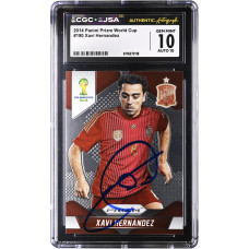 Карточка Xavi Hernandez Spain National Team Autographed 2014 Panini Prizm World Cup #180 CGC Authenticated 10/10