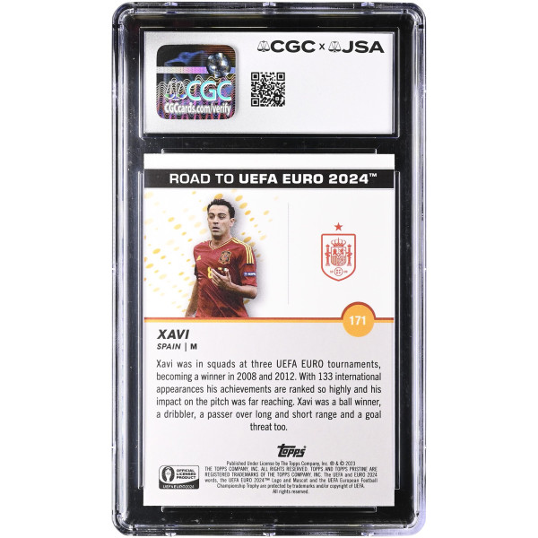 Карточка Xavi Hernandez Spain National Team Autographed 2023 Topps Pristine UEFA Euro 24 #171 CGC Authenticated 10/10