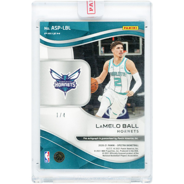 Карточка LaMelo Ball Charlotte Hornets Autographed 2020-21 Panini Spectra Gold Asia Prizm Aspiring #ASP-LBL #1/4