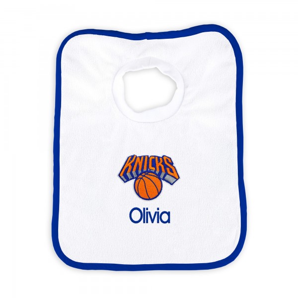 Именной слюнявчик New York Knicks Newborn & Infant - White