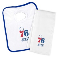 Newborn & Малышам Philadelphia 76ers White Personalized Bib & Burp Cloth Set