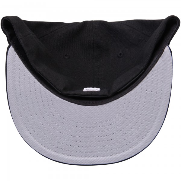 Бейсболка San Antonio Spurs New Era Official Team Color 59FIFTY - Black - официальный мерч NBA