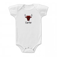Малышам Chicago Bulls White Personalized Bodysuit
