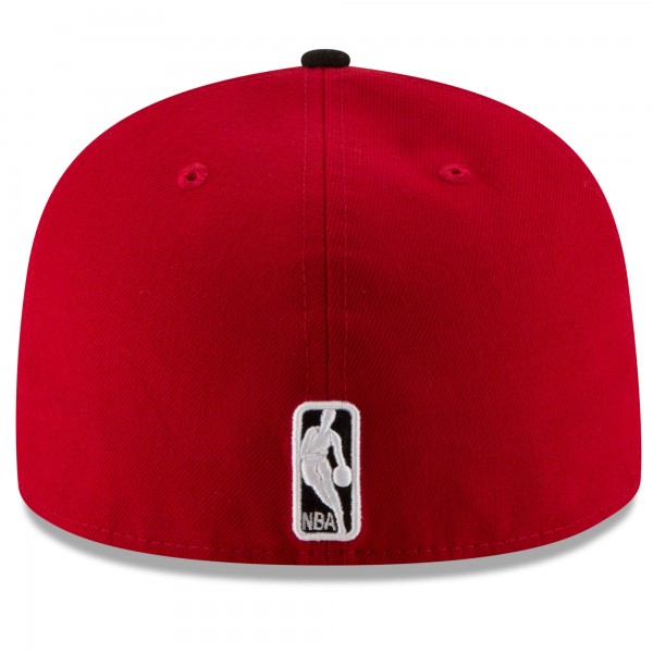 Бейсболка Chicago Bulls New Era Red/Black Official Team Color 2Tone 59FIFTY