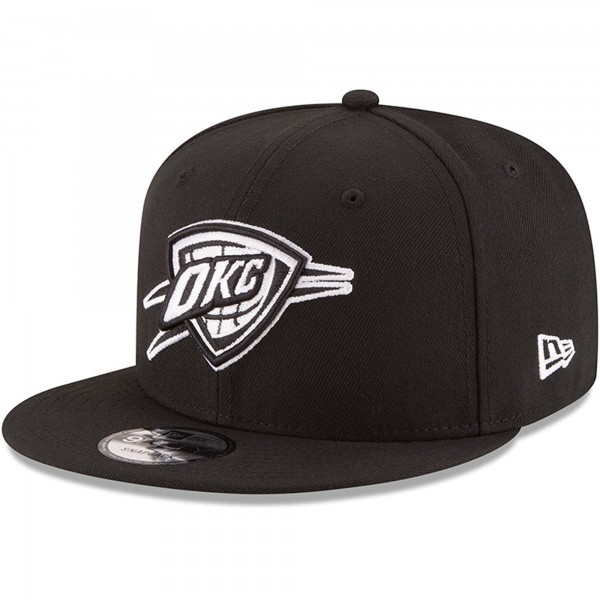 Бейсболка Oklahoma City Thunder New Era Black Black & White Logo 9FIFTY Snapback