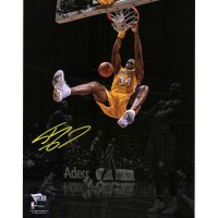 Autographed Los Angeles Lakers Shaquille ONeal Fanatics Authentic 11 x 14 Dunk Spotlight Photograph