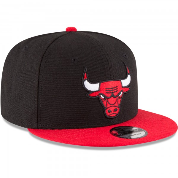 Бейсболка Chicago Bulls New Era Black/Red Two-Tone 9FIFTY