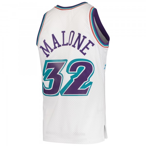 Игровая форма  Karl Malone Utah Jazz Mitchell & Ness Hardwood Classics Swingman - White