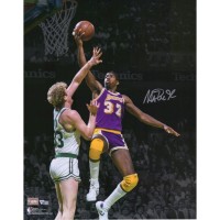 Autographed Los Angeles Lakers Magic Johnson Fanatics Authentic 16 x 20 Lay Up Over Larry Bird Photograph