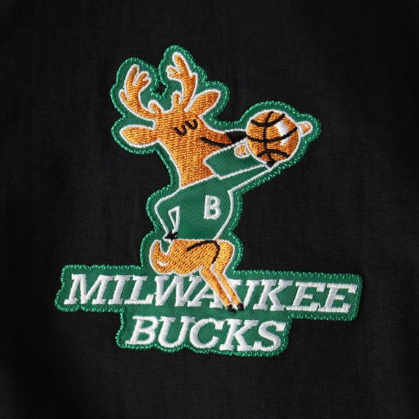 Толстовка с капюшоном Milwaukee Bucks Mitchell & Ness Hardwood Classics Anorak - Black - фирменная одежда NBA