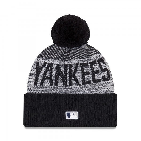 Шапка с помпоном New York Yankees New Era Authentic Collection Sport Cuffed Knit - Navy