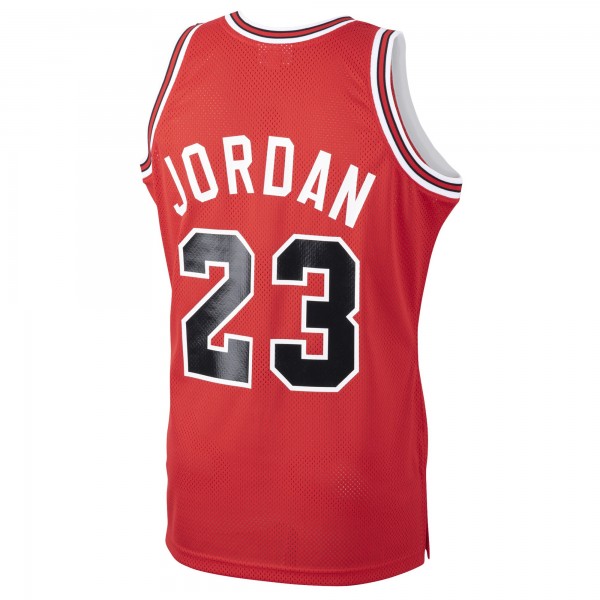 Игровая форма  Michael Jordan Chicago Bulls Mitchell & Ness 1984-85 Hardwood Classics Rookie Authentic - Red