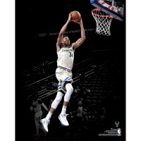 Unsigned Milwaukee Bucks Giannis Antetokounmpo Fanatics Authentic Dunk White Jersey Spotlight Photograph