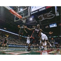 Autographed Miami Heat Dwyane Wade Fanatics Authentic 8 x 10 Alley-Oop to Lebron James Photograph