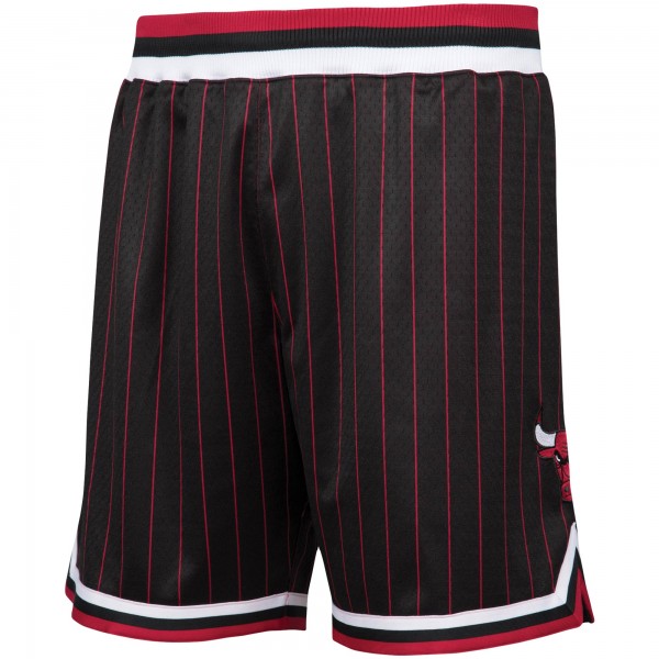 Шорты Chicago Bulls Mitchell & Ness 1996/97 Hardwood Classics Authentic - Black