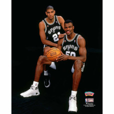 Фото Unsigned San Antonio Spurs David Robinson Fanatics Authentic 1998 All Star Game Portrait with Tim Duncan