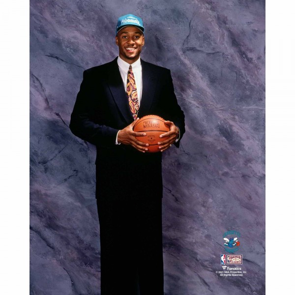 Unsigned Charlotte Hornets Alonzo Mourning Fanatics Authentic 1992 Draft Night Portrait Photograph