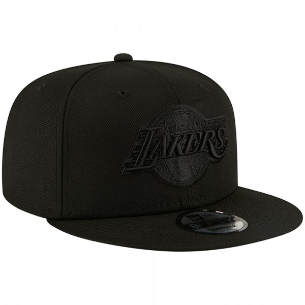 Бейсболка Los Angeles Lakers New Era Black On Black 9FIFTY Snapback