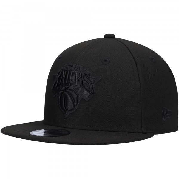Бейсболка New York Knicks New Era Black On Black 9FIFTY