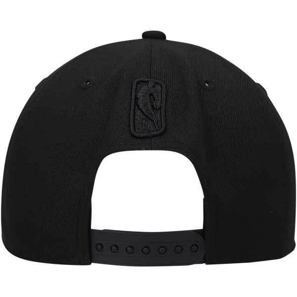 Бейсболка Utah Jazz New Era Black On Black 9FIFTY